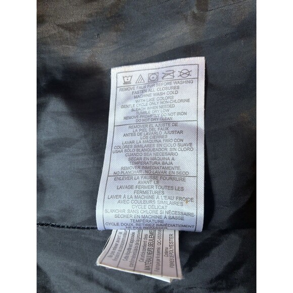 DKNY Girls Black Puffer Coat Faux Fur Hood Zip Jacket Size 7/8 S/P Warm - Picture 13 of 15